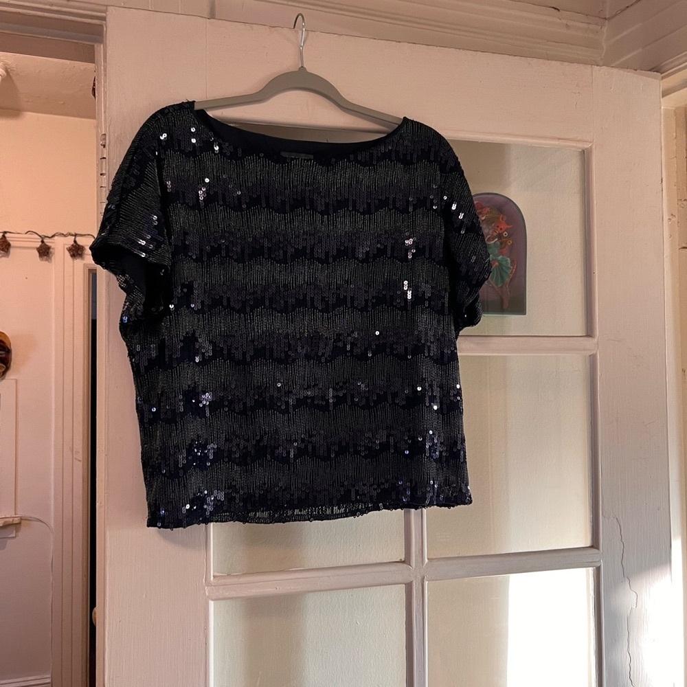 Sparkly Vince Camuto Navy Blue